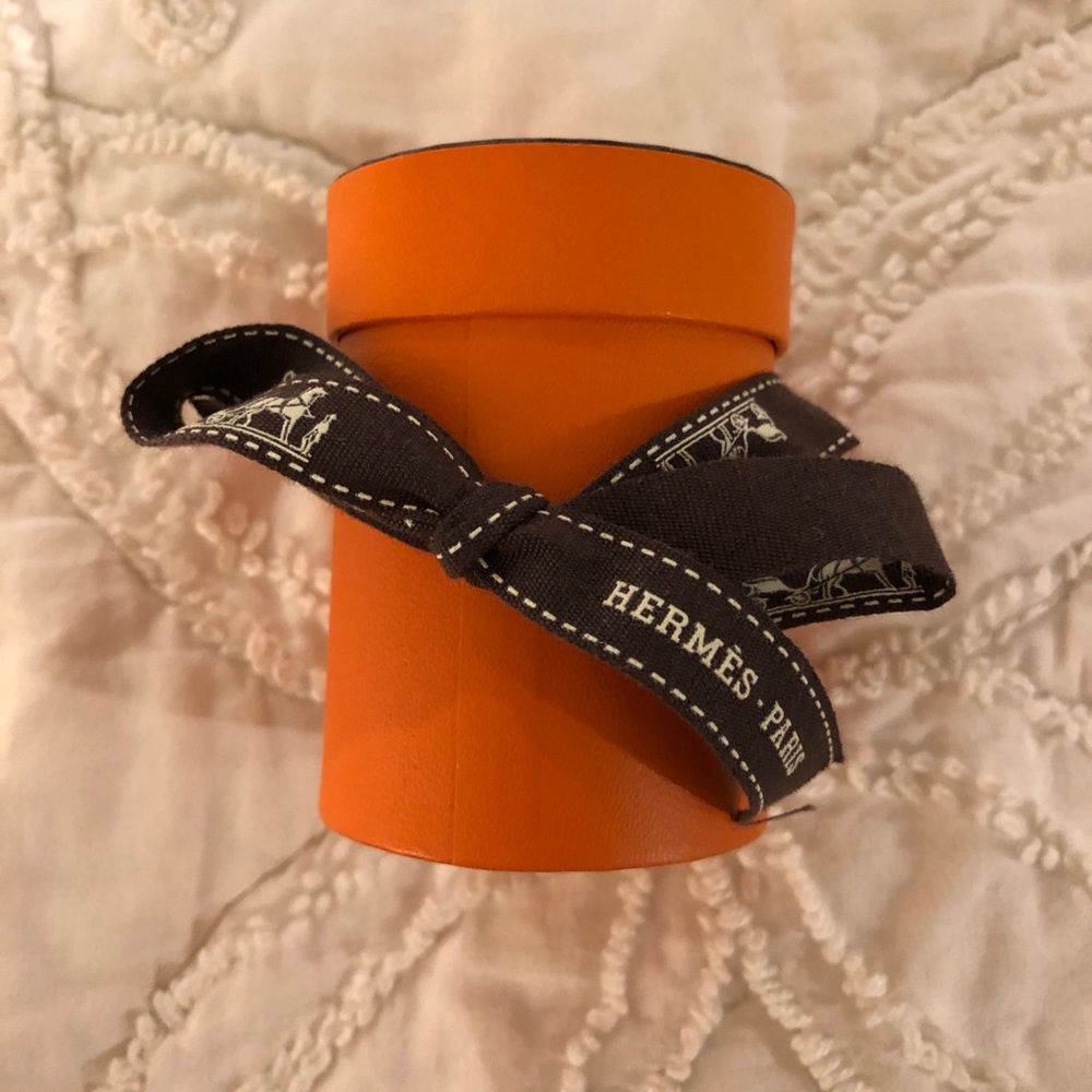 Hermès Twilly Scarf